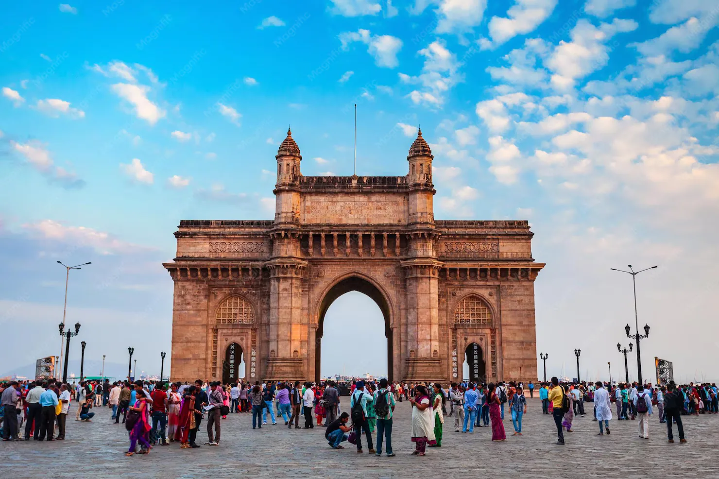 Gateway of India in Mumbai, the destination of the Pune to Mumbai cab route