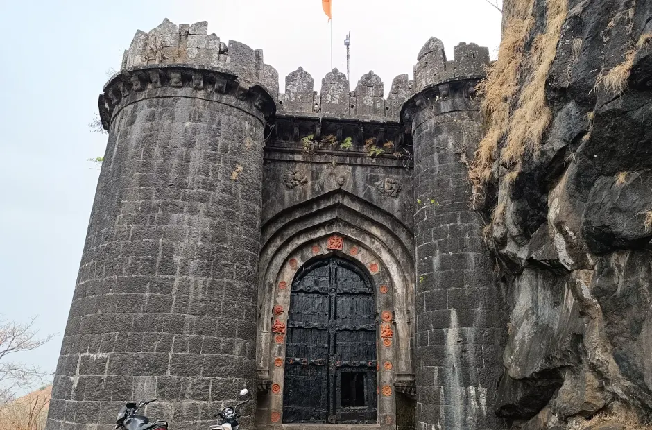 The stone gateway of Ajinkyatara fort above Satara city